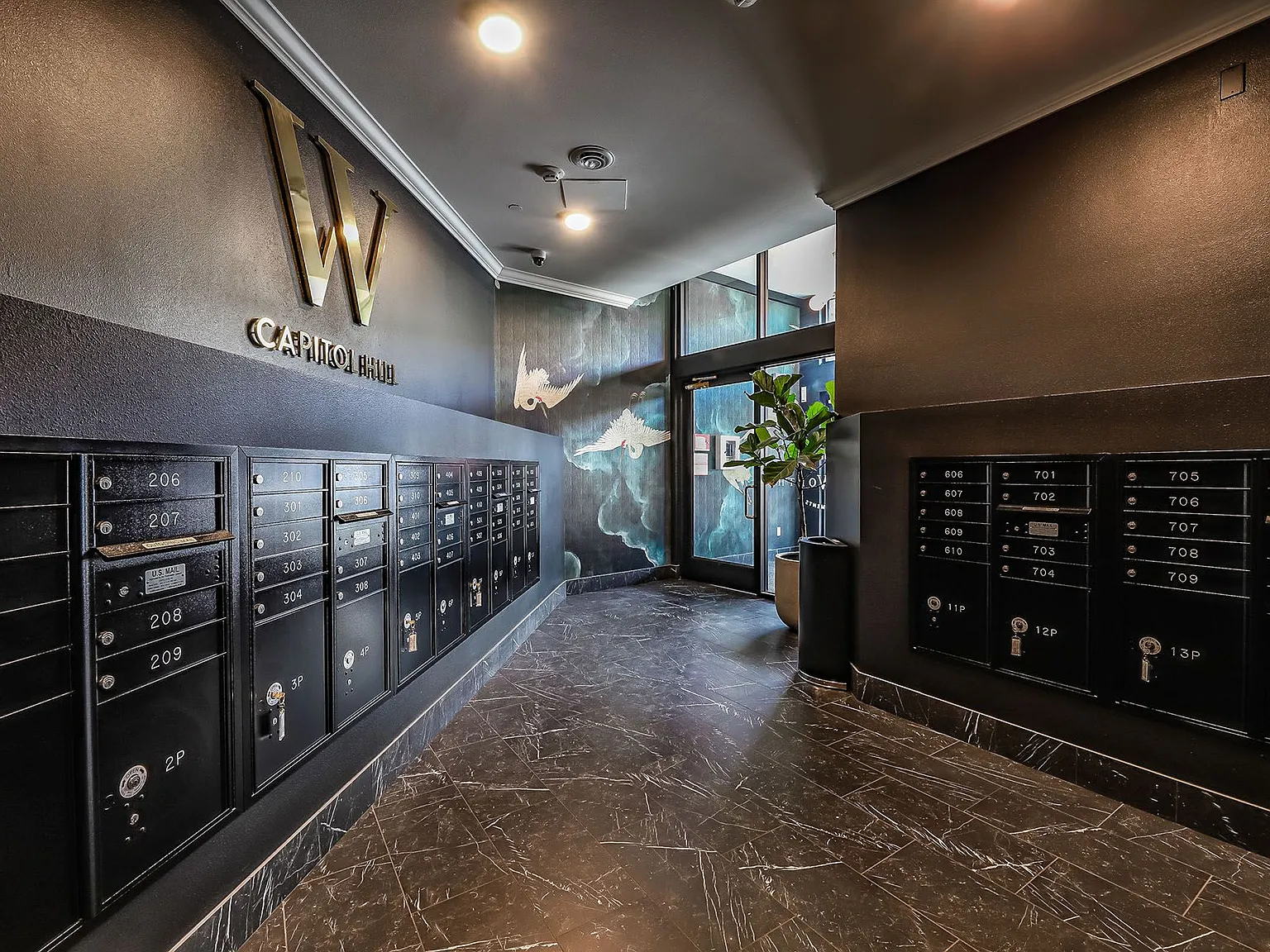 Woodworth Apartments | Vibrant & Luxurious Living in Capitol Hill — Photo 4