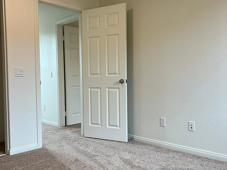 4334 S Encinitas Ave — Photo 15