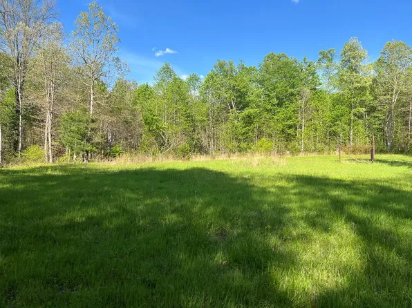 658AC Peavine Firetower Rd, Crossville, TN 38571