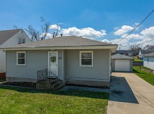 1709 Wilson Ave SW, Cedar Rapids, IA 52404