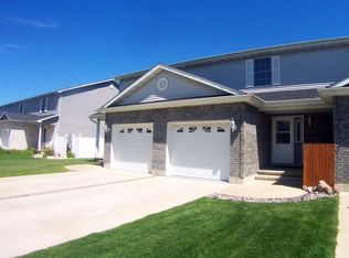 192 E Big Timber Dr, Coal City, IL 60416