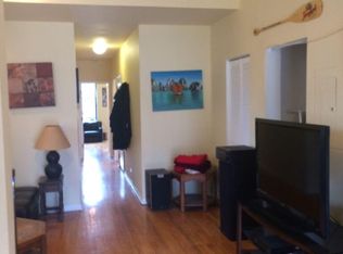 218 W Division St #AMAZING, Chicago, IL 60610