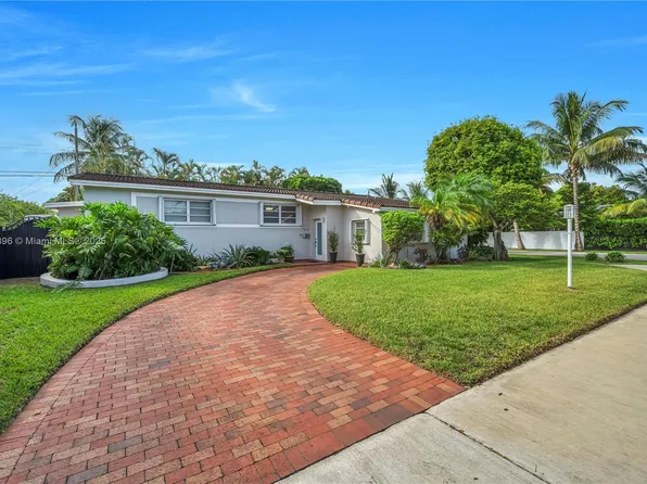 7910 SW 17th St, Miami, FL 33155