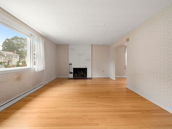 5th image of 46 Selwyn Rd