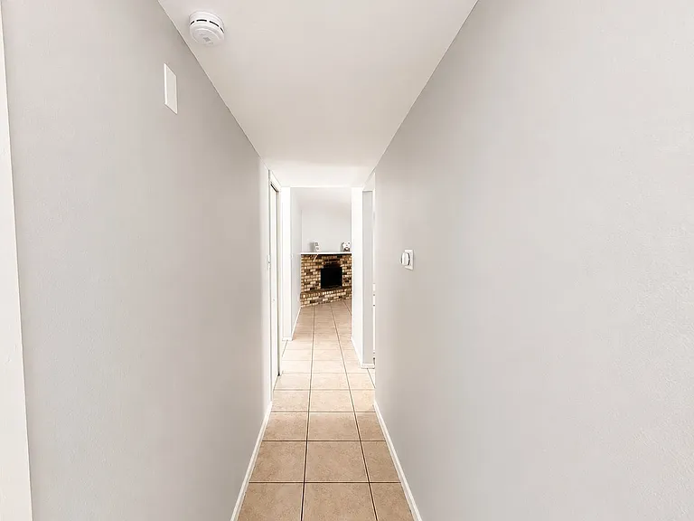 805 Circle Cove Dr — Photo 23