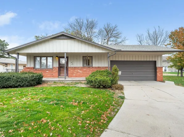 305 Elm Ct, McPherson, KS 67460