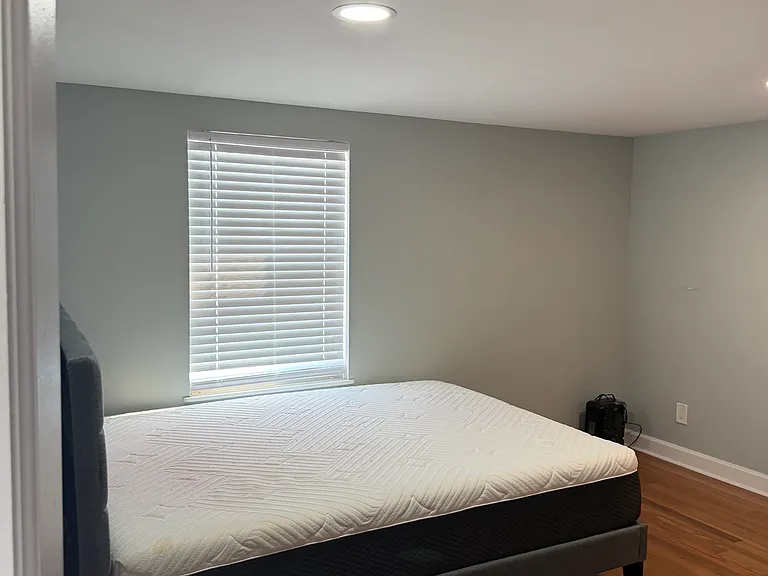 552 3rd St #15 — Photo 3