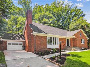 3923 Commander Dr, Hyattsville, MD