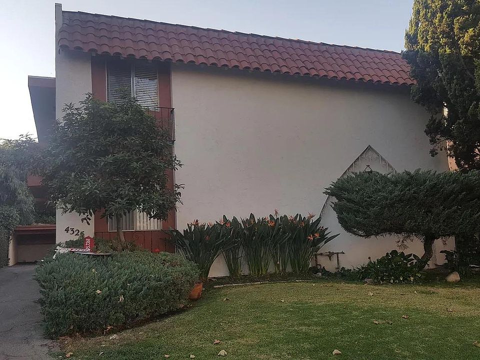 1st image of 4325 Dixie Canyon Ave APT 4