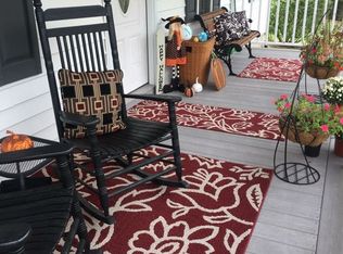 6786 Veto Rd, Belpre, OH 45714