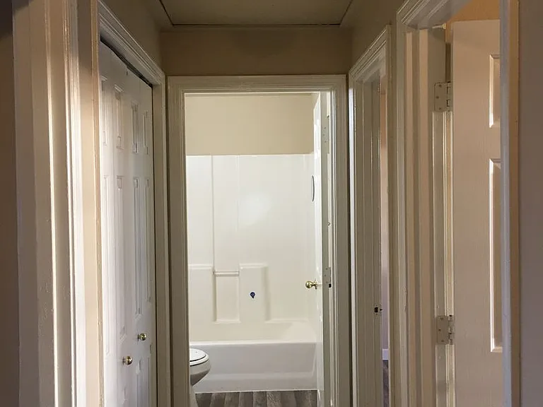 4486 Fergus Ave — Photo 9