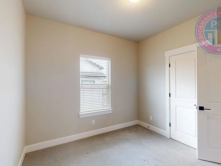 4193 SE 69th Ave — Photo 31
