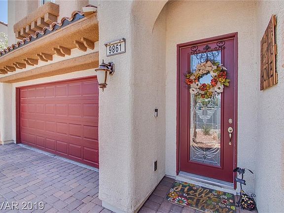 2nd image of 9861 Crescent Lodge Ct