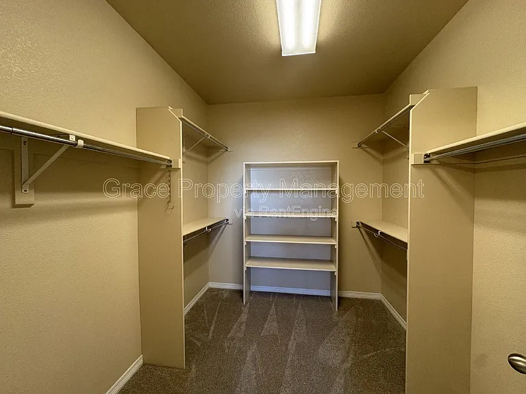 1730 S Poplar St — Photo 19