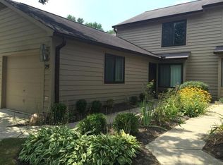 29 Evergreen Cir, Cincinnati, OH 45215
