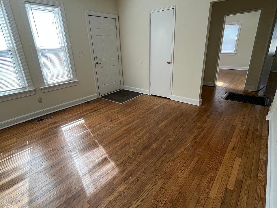 300 Chamberlain St A, Raleigh, NC 27607 Zillow