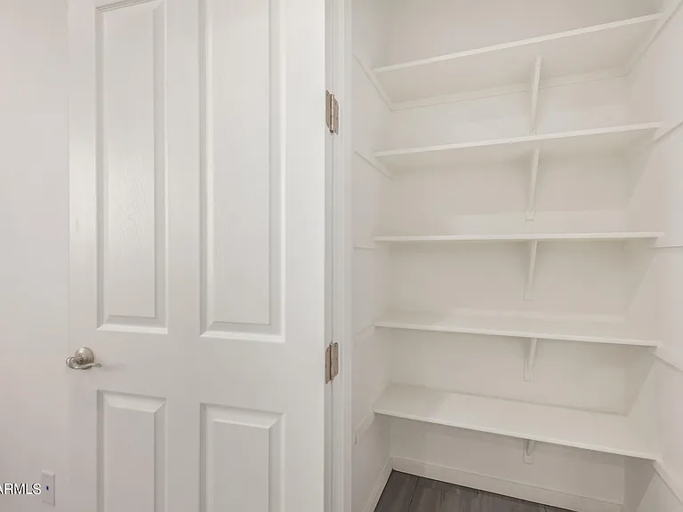 2503 S 180th Dr — Photo 23
