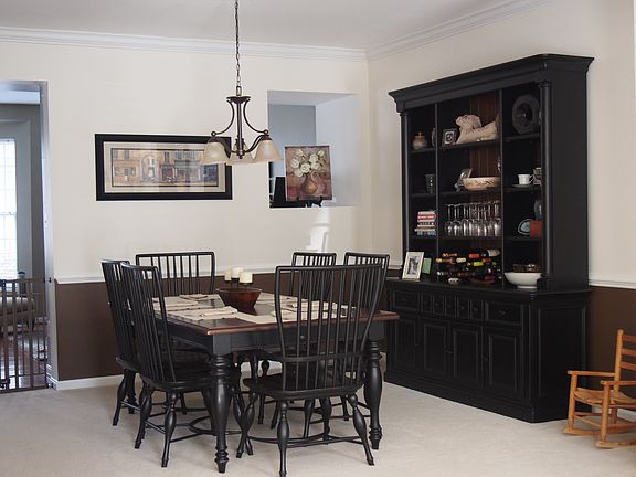 4th image of 42492 Legacy Park Dr