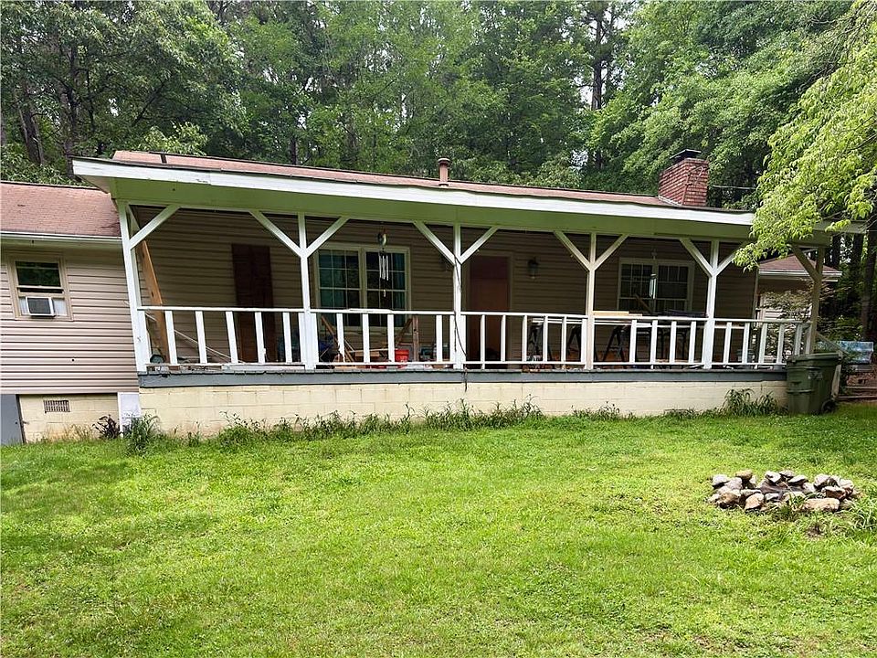 1st image of 956 Friendship Church Rd