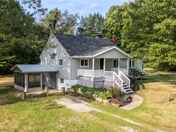 3608 Merrilyn St, Ravenna, OH 44266