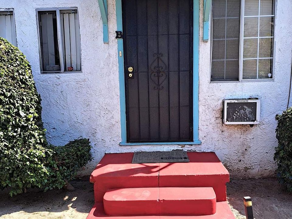 1st image of 1744 Gaviota Ave APT B