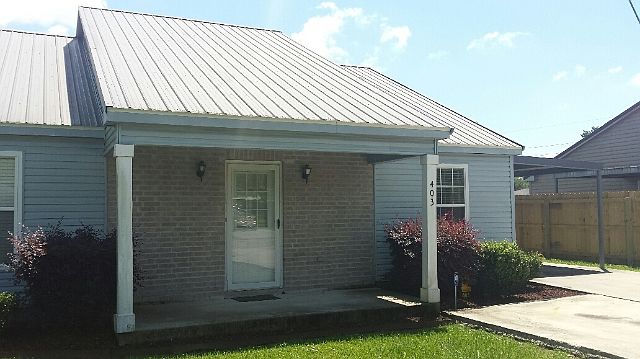 1st image of 403 Auburn Dr