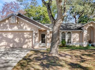 706 Satin Leaf Cir, Ocoee, FL 34761