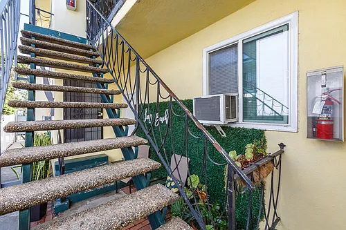 1508 Magnolia Ave Photo 1