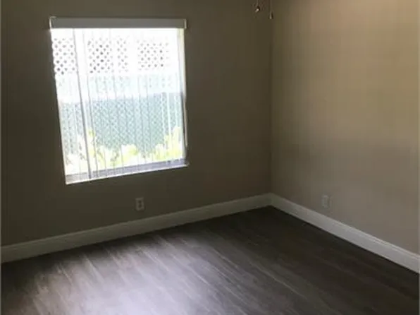 Hibiscus Apts - 741 Hibiscus Ave