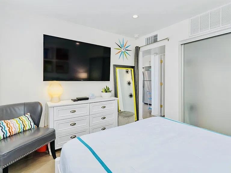 1111 E Palm Canyon Dr #109 — Photo 11