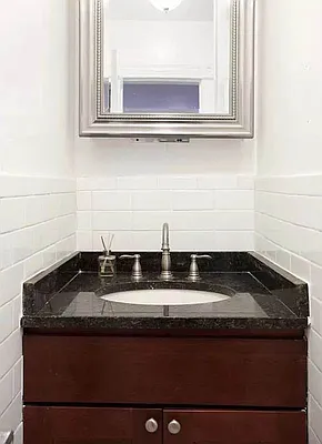 Rented by LJ Sloane Management | media 15