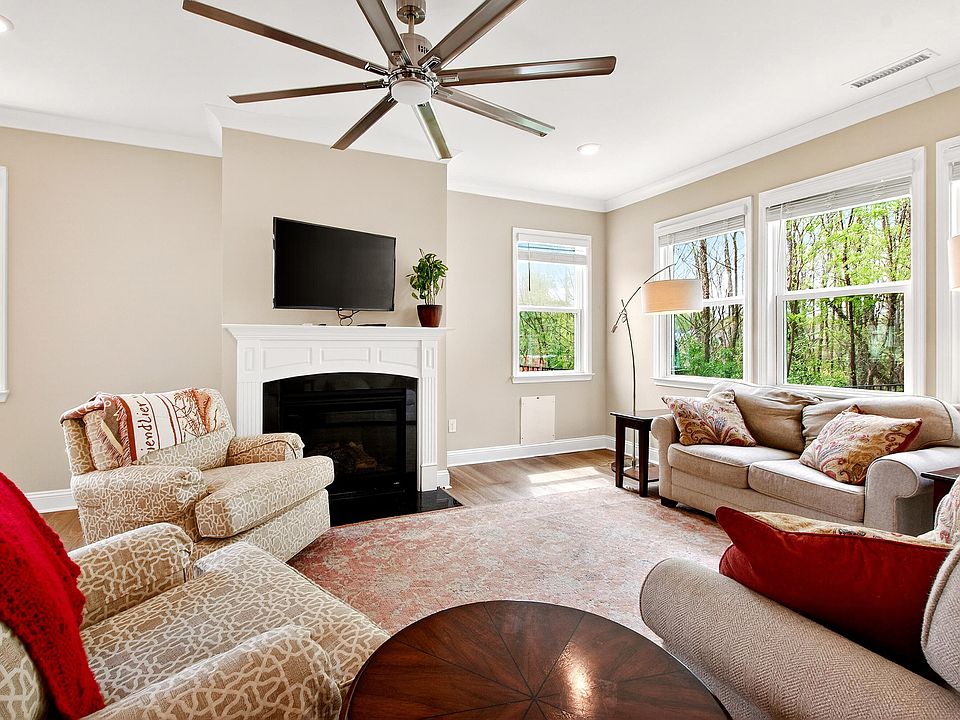 1st image of 339 Summer Ranch Dr