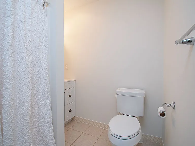 74 Royal Oak Ct #206 — Photo 14