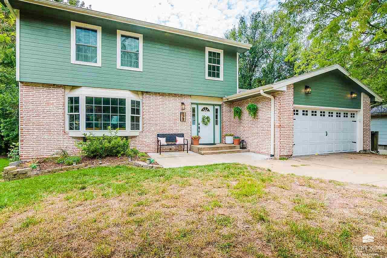 123 Riverview Dr, Wamego, KS 66547 | Zillow