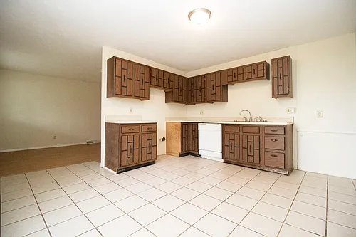 3652 Dixie Dr — Photo 5