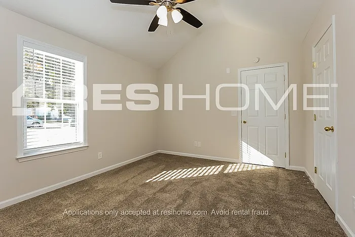 632 Zellwood Dr — Photo 11