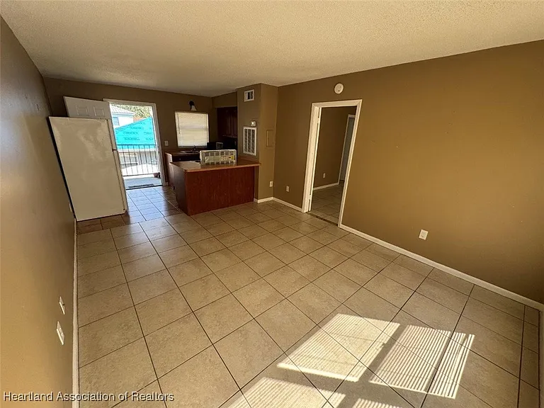 249 S Commerce Ave #204 — Photo 6
