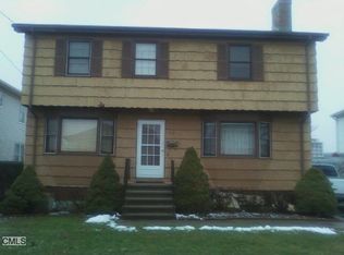 75 Garden Dr, Bridgeport, CT 06606