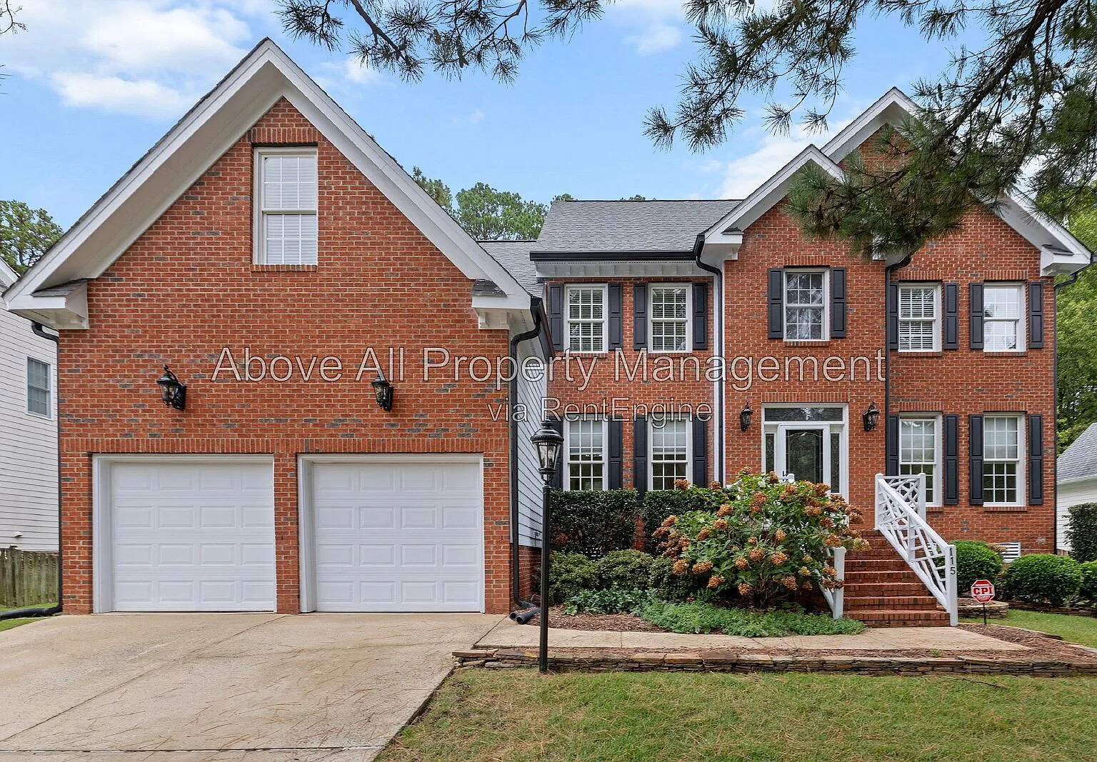 4 bed, 2.5 bath, 2691 sqft, $3,000 — Photo 1