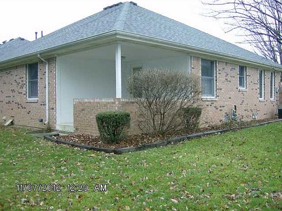 3rd image of 102 Dover Blvd N