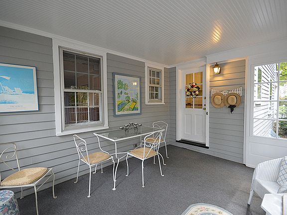 3 Season Porch toward Kitchen