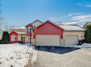 538 Hawthorn Rd, Lino Lakes, MN 55014