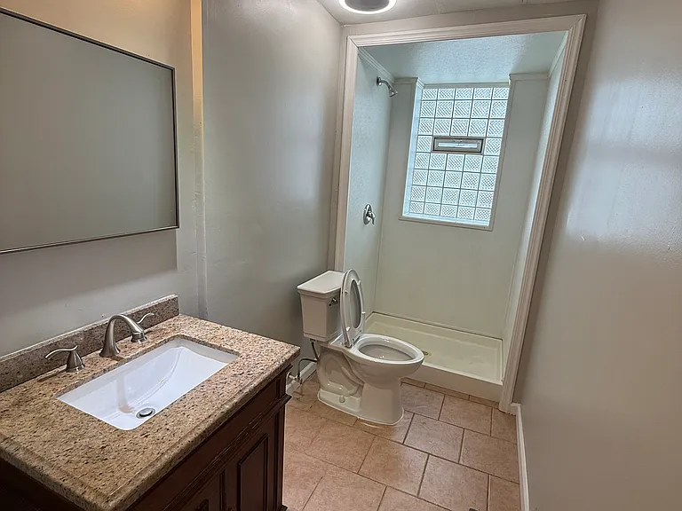 8645 Natural Bridge Rd — Photo 11