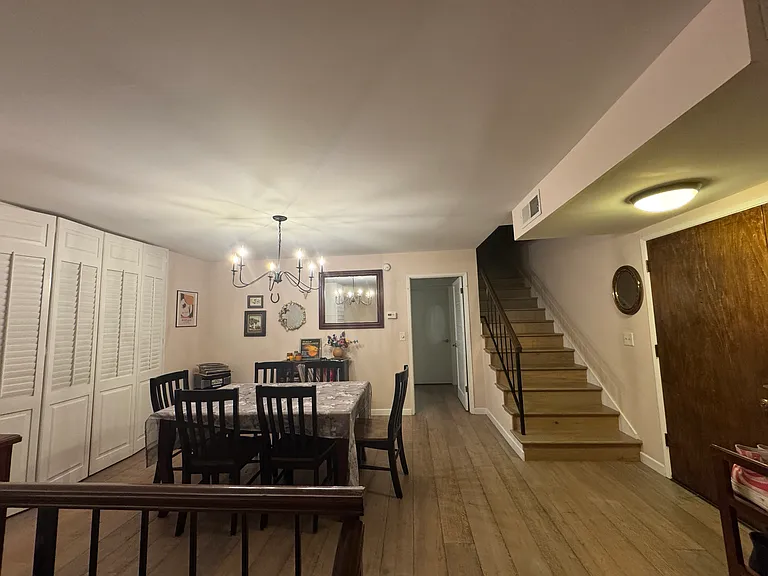 1623 Greenfield Ave #4 — Photo 11
