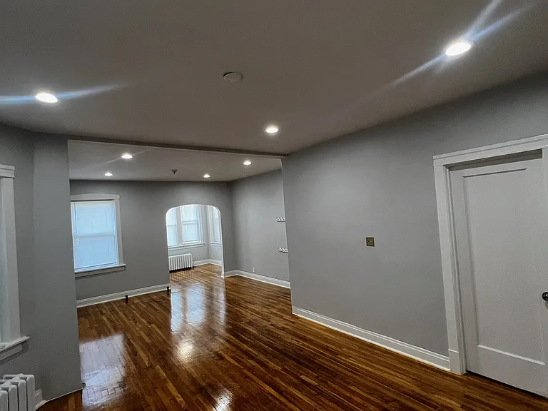 living/dining area