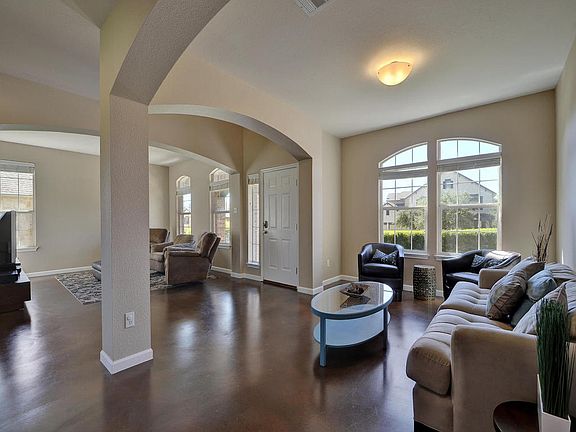 3rd image of 5308 Texas Bluebell Dr