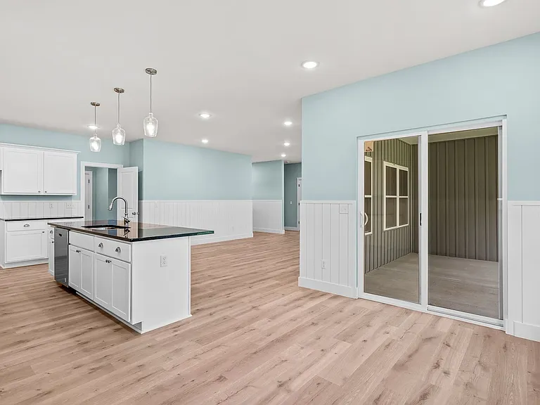 2205 W Mason Pl — Photo 11