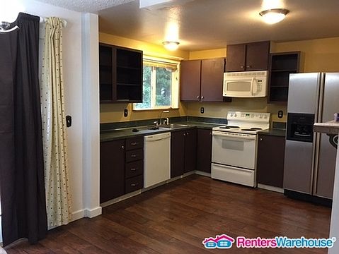 5th image of 6319 95th St NE
