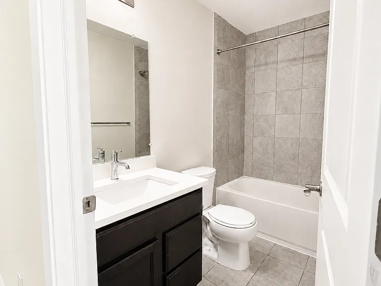 655 Jenny Way — Photo 10