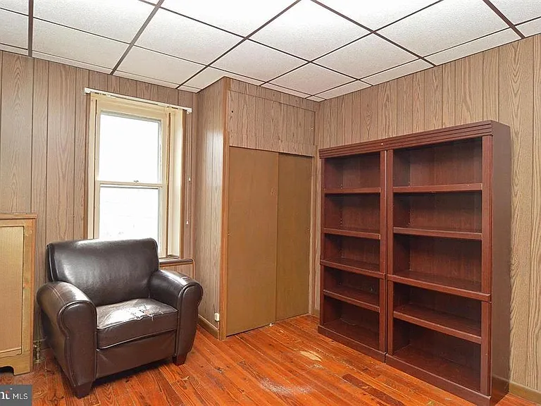 101 W Franklin St — Photo 21
